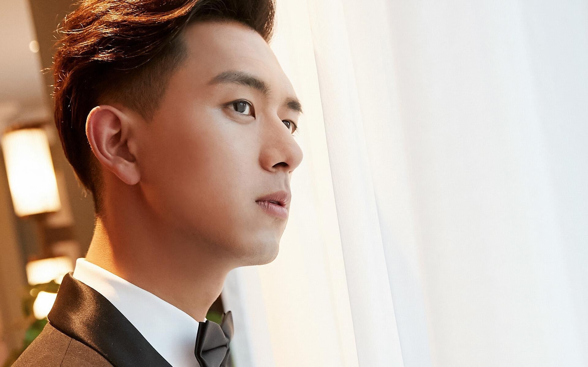 老鹰击溃快船，詹姆斯成为关键先生—为何说这晚的詹姆斯让洛杉矶心痛？