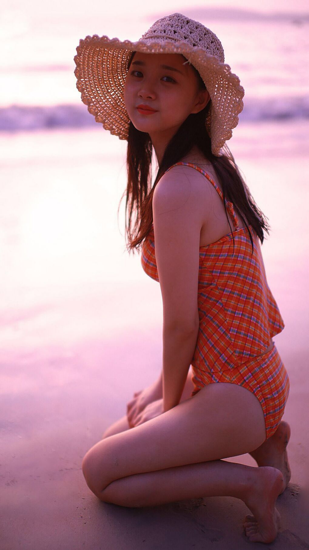 不存在的对决，真实的掌声，当黄黑之墙在卡迪夫坍塌，维尼修斯照亮所有战场