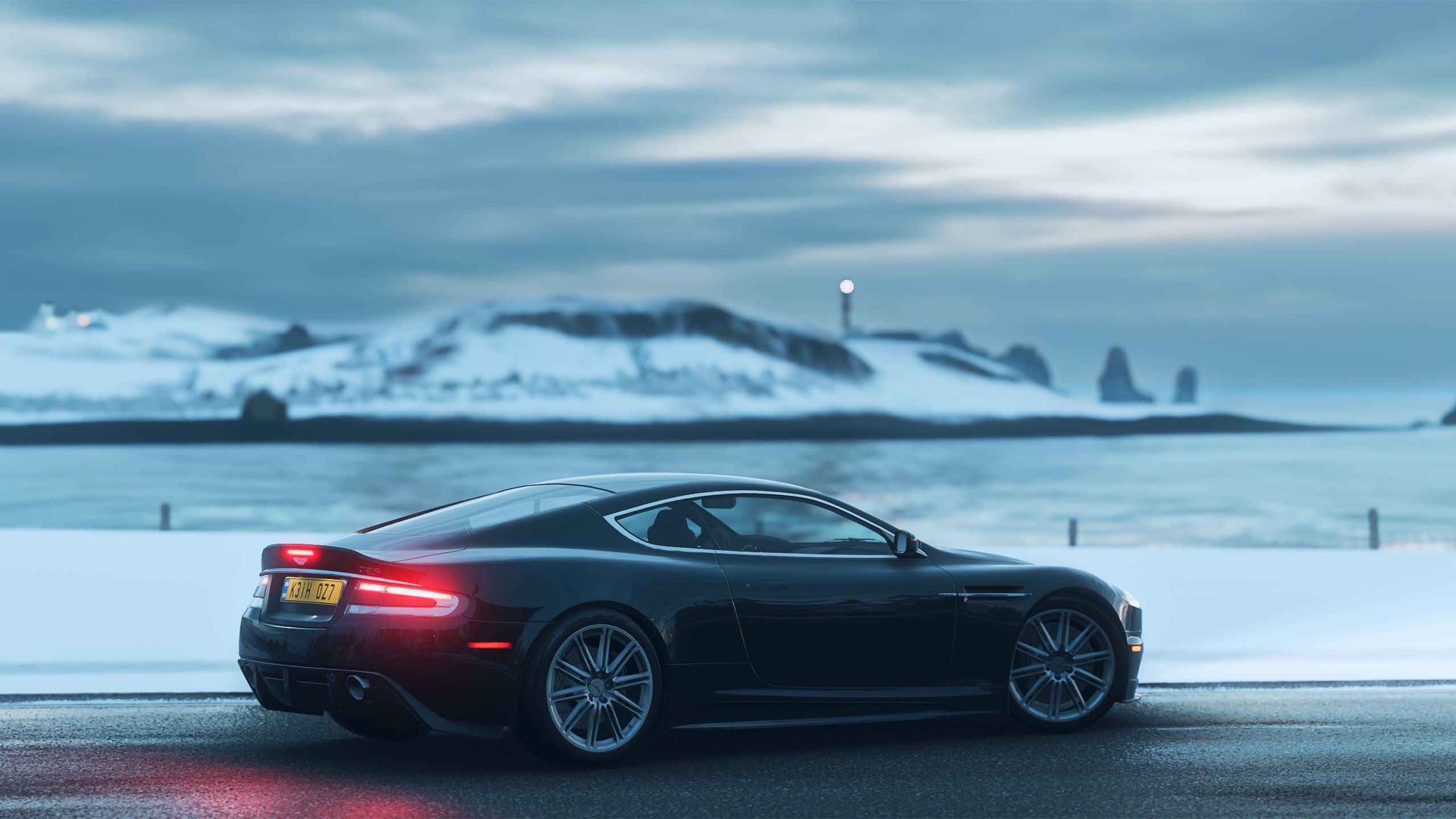 开云体育官网-跨洲际巅峰对话，浓眉肆虐禁区，独行侠征服天山脚下